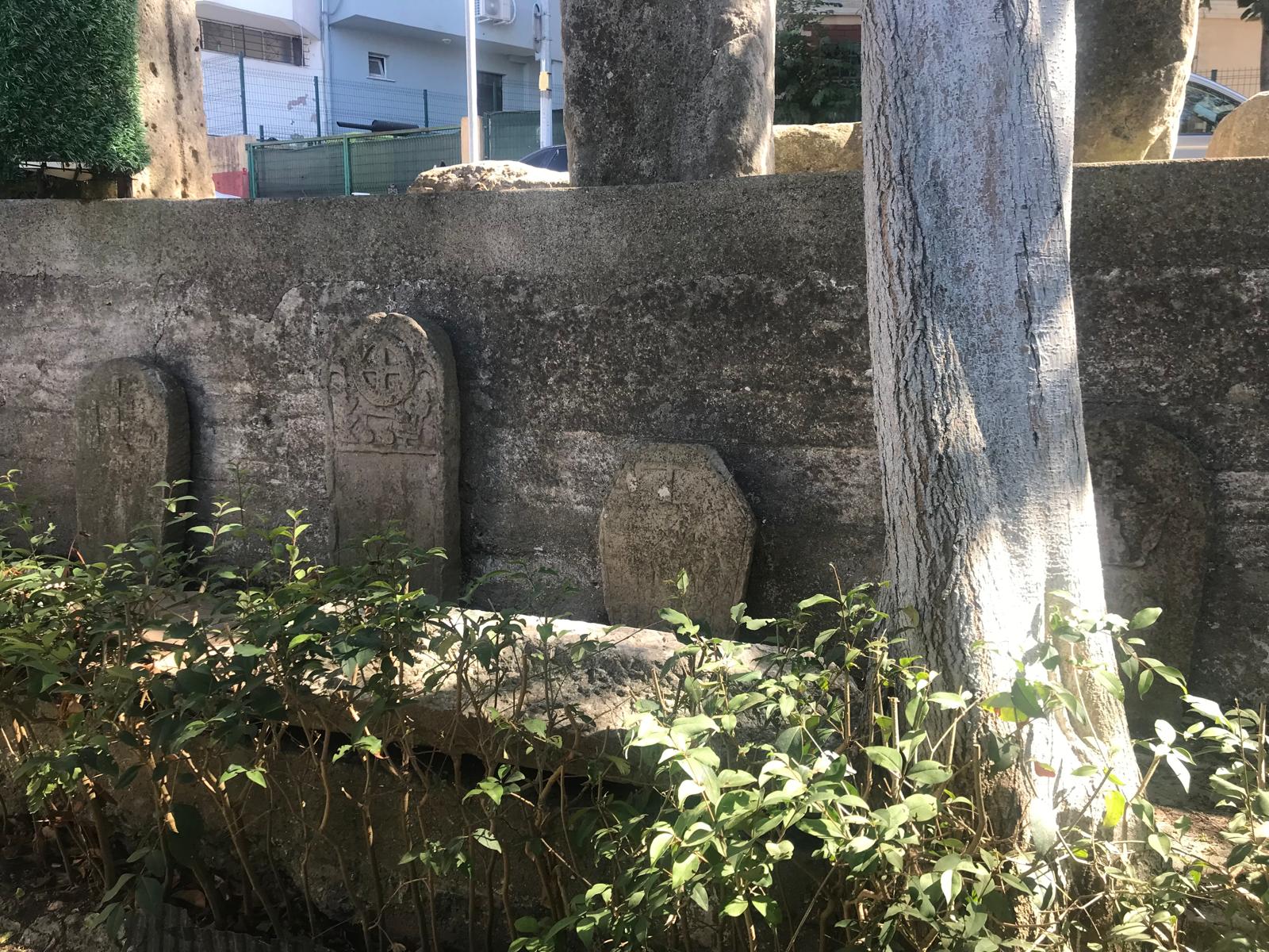 Antik taş parçaları